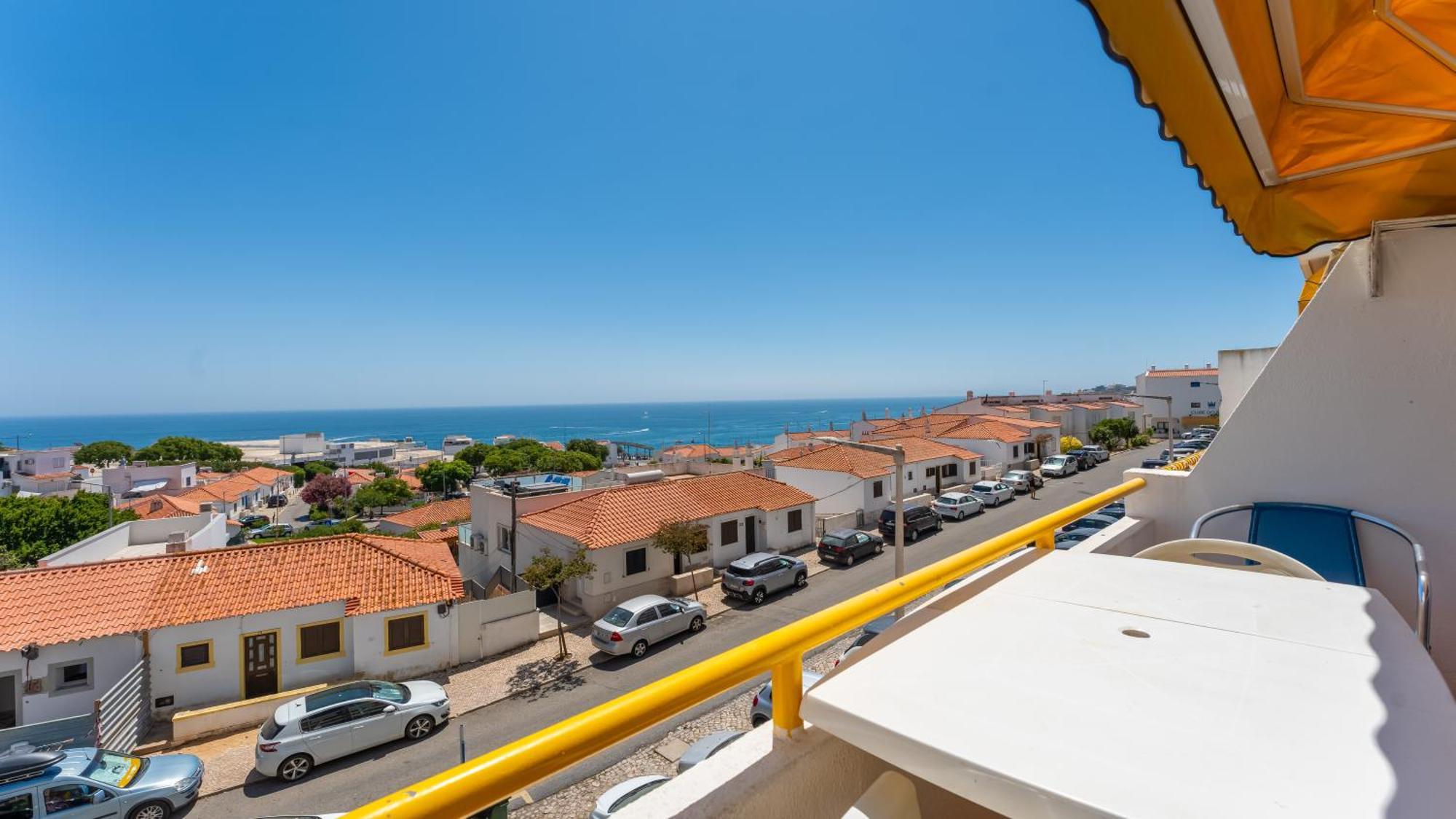 Typical T2 In Albufeira W/ Balcony By Lovelystay 外观 照片